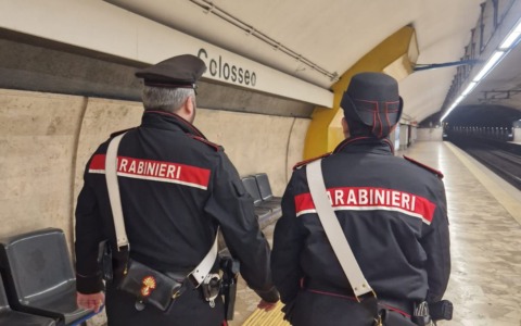 Operazione dei Carabinieri contro i borseggi: sei arresti a Roma