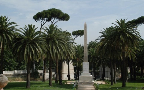 Piano di abbattimento alberi a Villa Torlonia