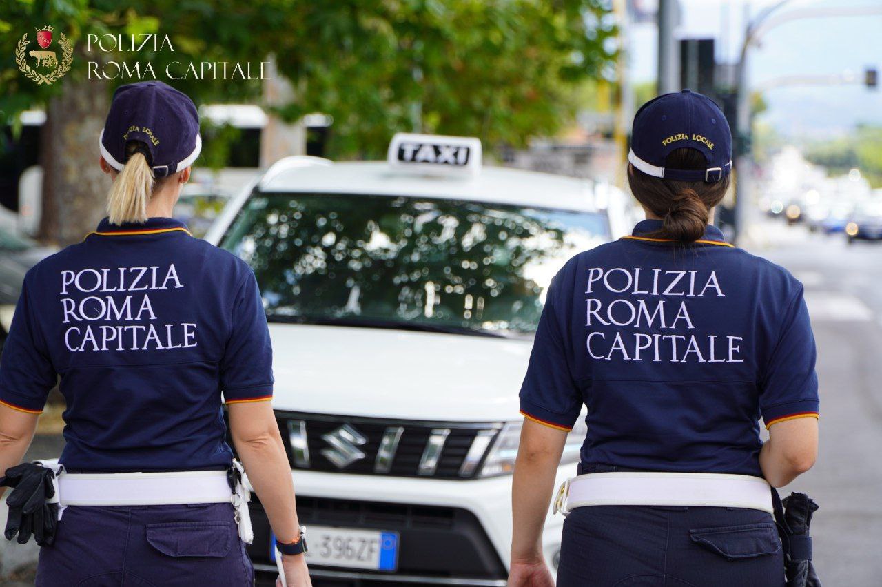Posteggi Taxi a Termini, approvato il presidio fisso della Polizia Locale