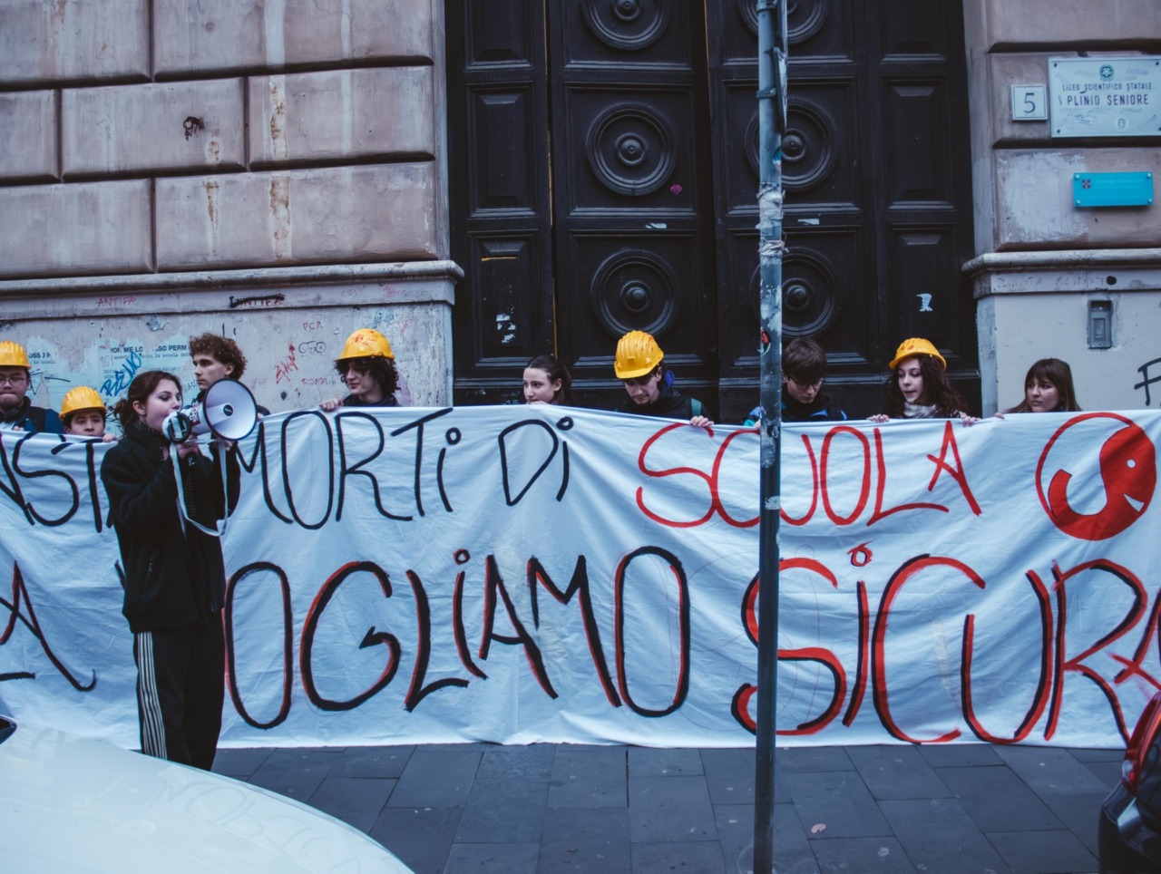 Quattro anni dalla morte di Lorenzo Parelli, studenti in piazza: “Basta morti a scuola”