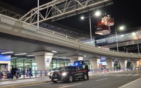 Sanzioni per 21 mila euro a Taxi e NCC abusivi all’Aeroporto di Fiumicino
