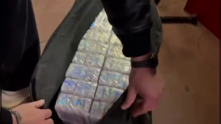 Scoperta a Centocelle: 60 chili di droga in un box, arrestato un uomo