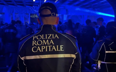 Sequestrata una discoteca abusiva a Roma