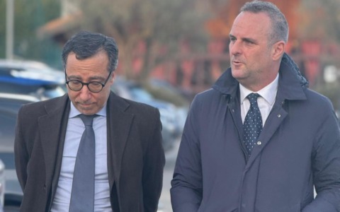 Vandalismo all’impianto sportivo “Don Pino Pugliesi”, il sopralluogo della commissione sulle periferie