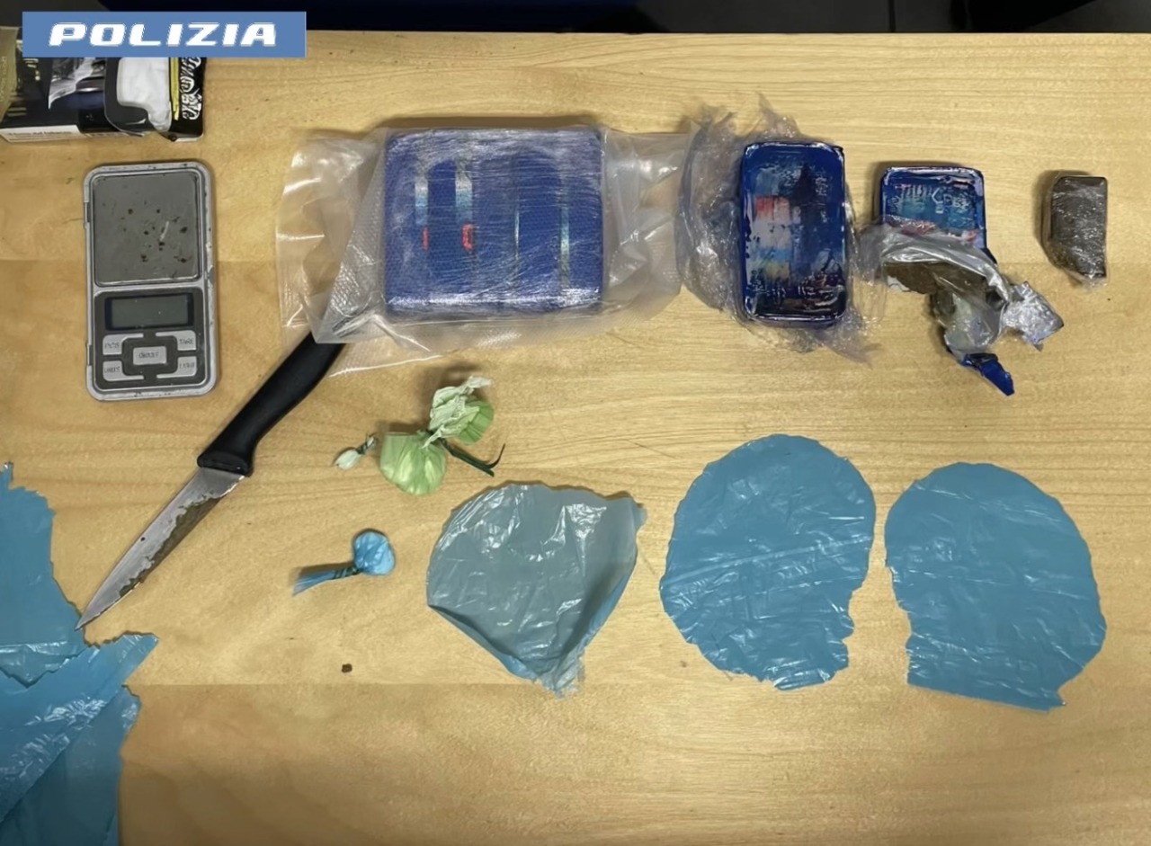 Arresti dei Falchi: colpiti spaccio e furti