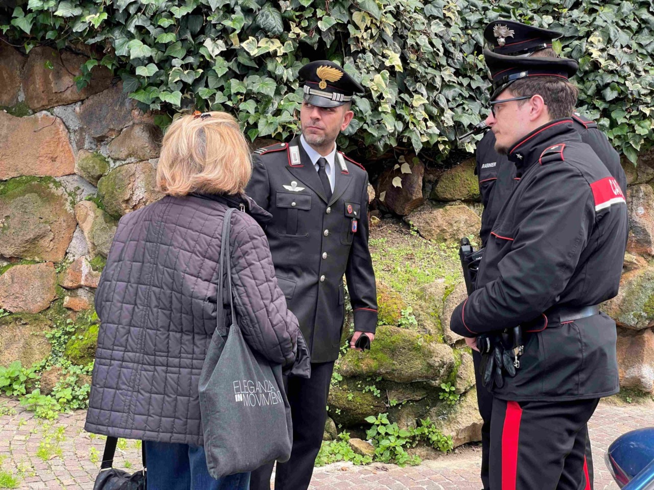 Arresto di un 20enne per truffa ed estorsione ai danni di anziani