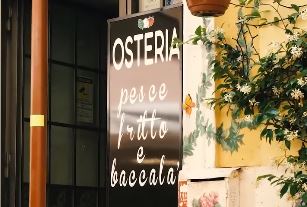 Esplosione all’osteria “Pesce fritto e baccalà”
