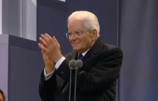 Francesca Lollobrigida trionfa con la medaglia d’oro, Mattarella la applaude