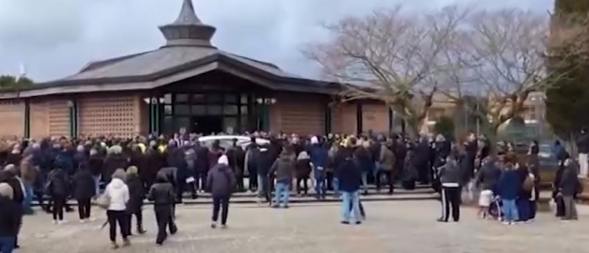 Funerali di Federica Torzullo, l’ultimo saluto in silenzio