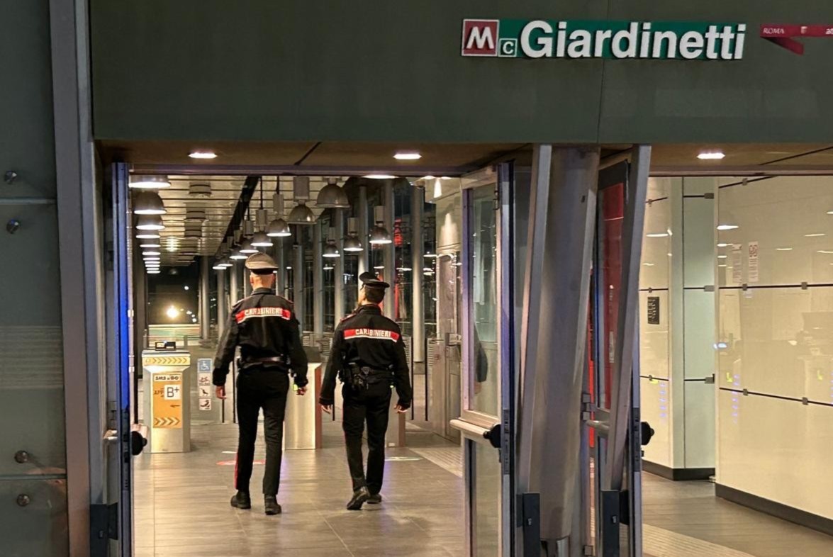 Metro C: operazione anti-degrado con sette arresti e droga sequestrata nelle periferie est