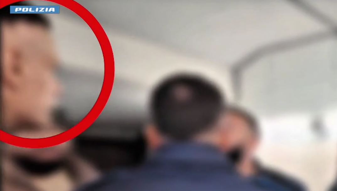 Quattro arresti in Finlandia per l’aggressione a “Cicalone” e alle guardie