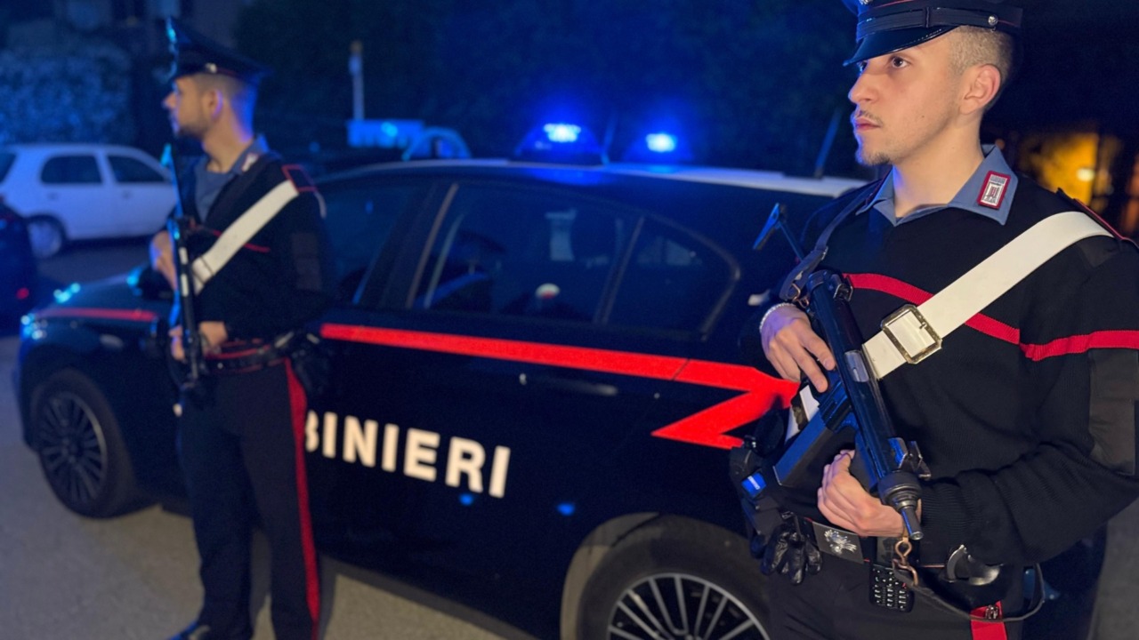 Sei denunce e multe per oltre 2mila euro da parte dei carabinieri
