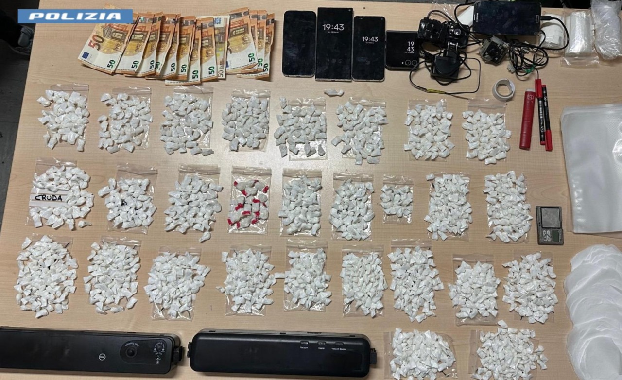 Arrestata coppia per spaccio di cocaina, clienti selezionati e monitorati