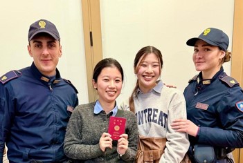 Arrestate due borseggiatrici che derubano una turista giapponese sulla metro