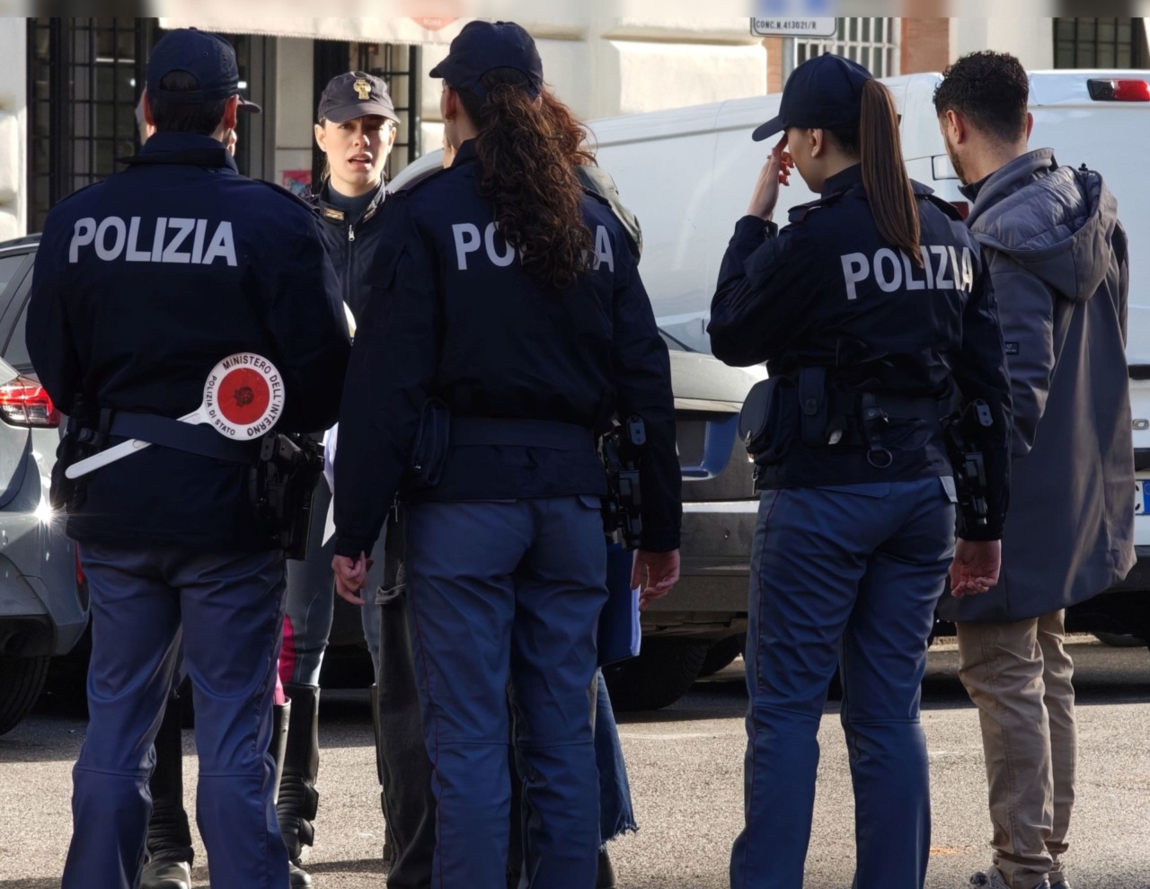 Arresti rapidi a Esquilino: tre uomini finiti in manette