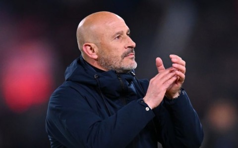 Bologna trionfa all’Olimpico: 4-3 sulla Roma dopo i supplementari