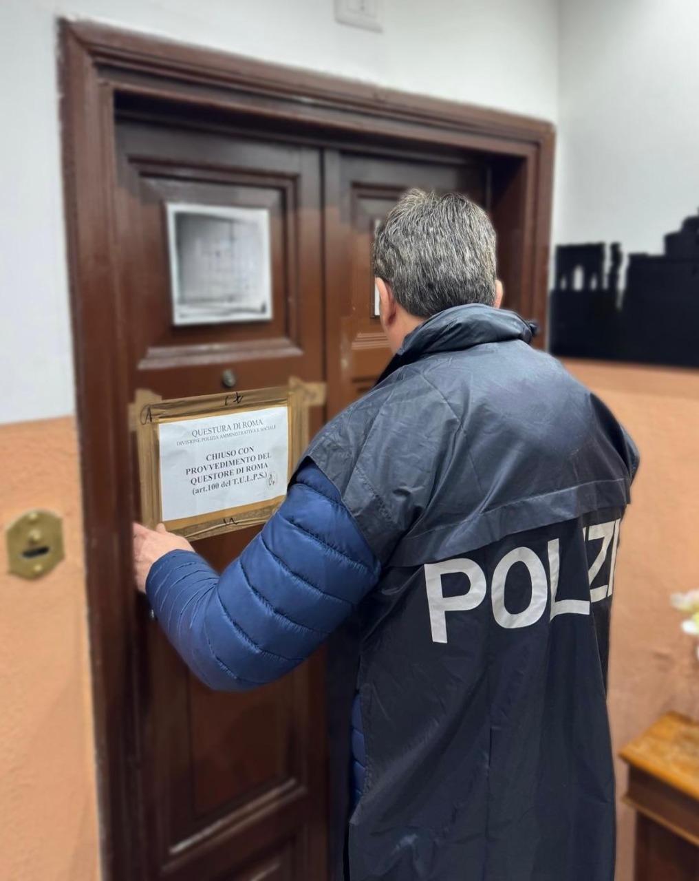 Controlli della Polizia: tre strutture ricettive gestite abusivamente.