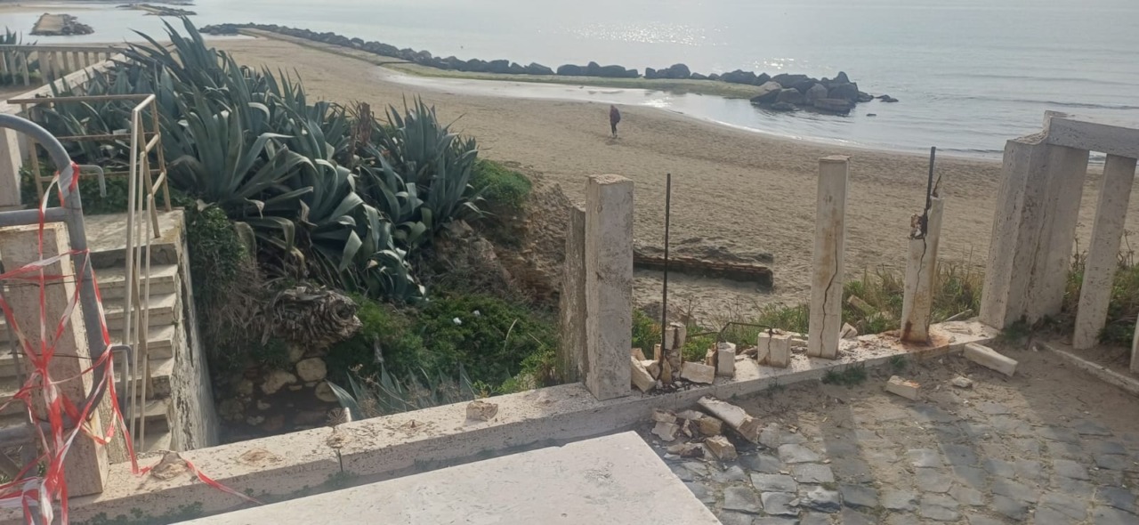 Devastate le balaustre di piazzale Caduti di Nassiriya, l’assessore Di Dionisio: “Identificheremo i colpevoli”