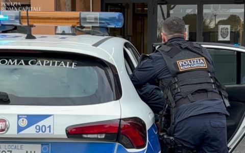 Due giovani arrestati per furto aggravato a Torpignattara