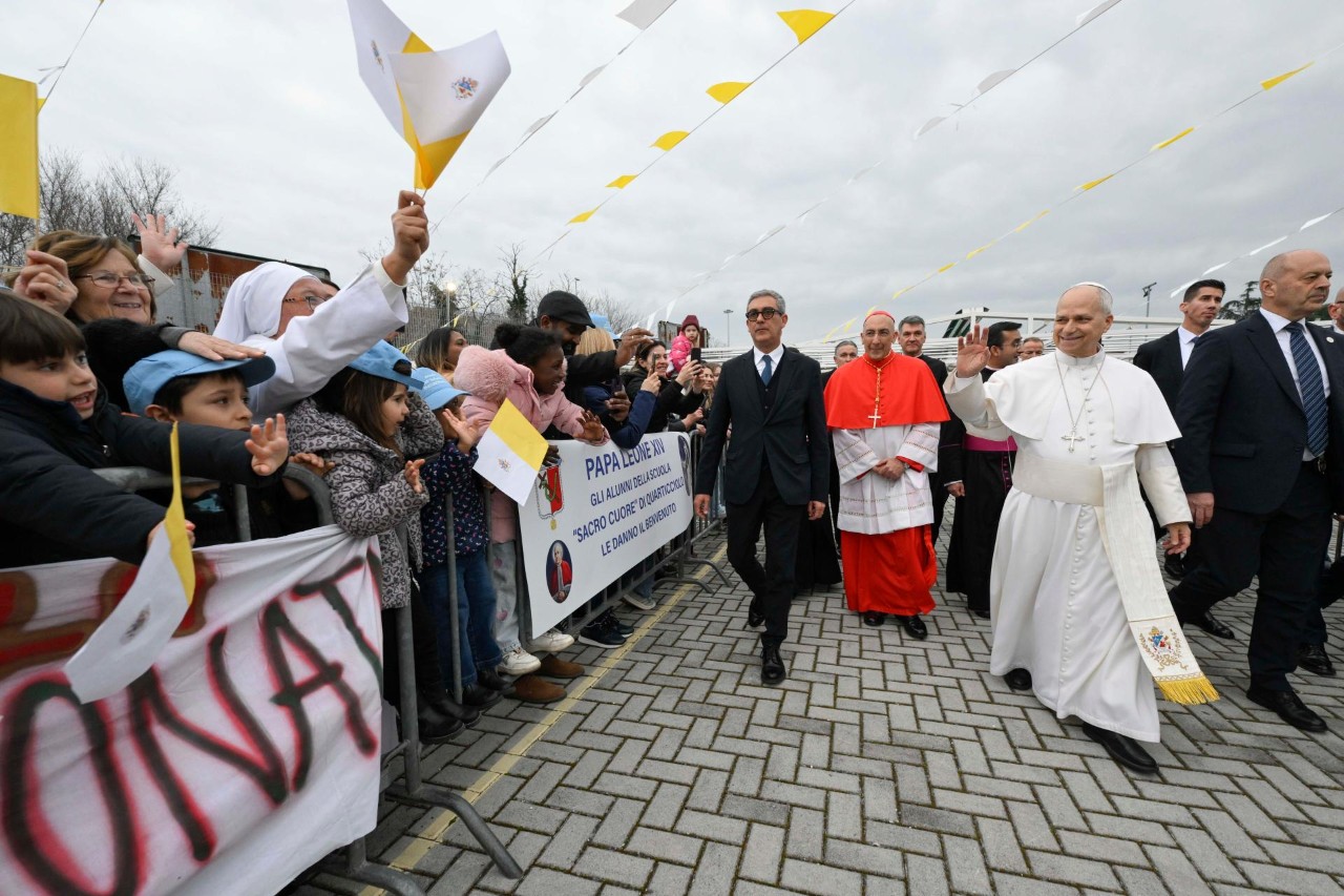 Il Papa al Quarticciolo: “Non scoraggiatevi di fronte al male”