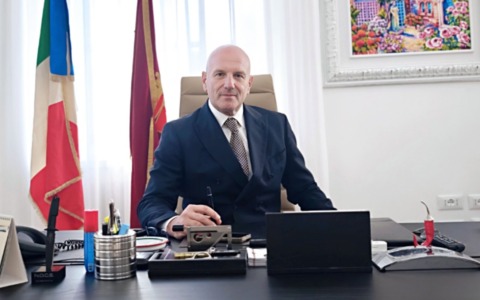 Il Questore Massucci, in difficoltà a Dubai a causa del conflitto in Iran