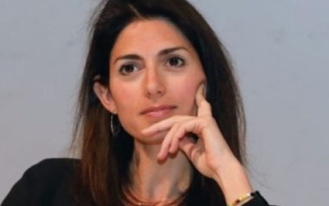 Inceneritore, Raggi: “Il terreno dell’Ama costato 7 milioni, ma ne vale 4”
