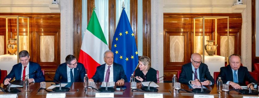 Iran, aumentano le misure di sicurezza in Italia: “Obiettivi sensibili sotto sorveglianza”