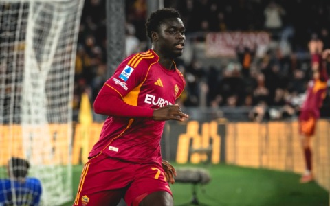 La Roma conquista una vittoria contro il Lecce per 1-0