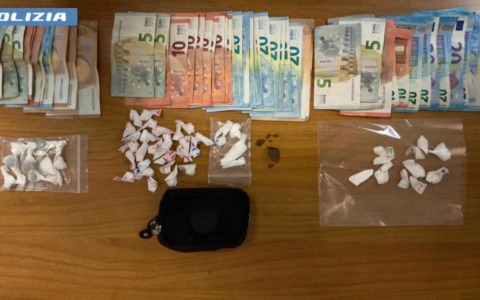 Operazione della Polizia di Stato nel ‘triangolo dello spaccio’: 8 arresti