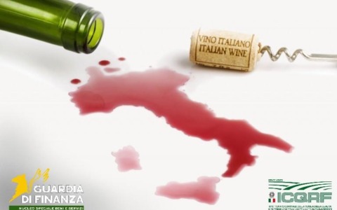 Operazione “Vinum Mentitum”: sequestrati 2,5 milioni di litri di vino falsamente certificati DOP e IGP