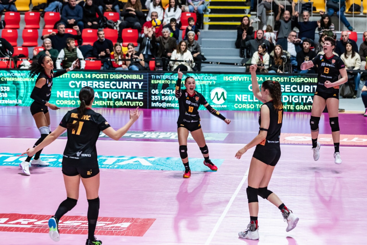 Playoff: Sconfitta in rimonta per SMI Roma contro Costa Volpino