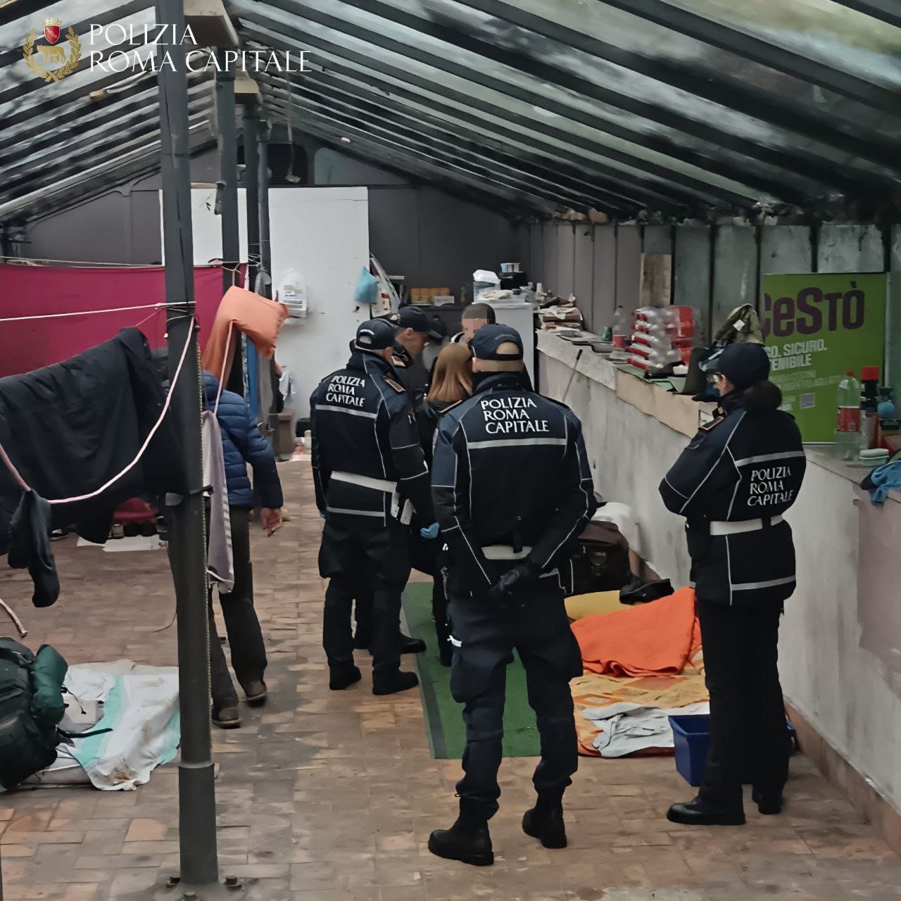 Polizia Locale in azione a Villa Pamphili per il recupero delle serre storiche