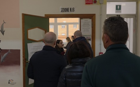 Referendum nel Lazio: alle 12 l’affluenza raggiunge il 16,2%