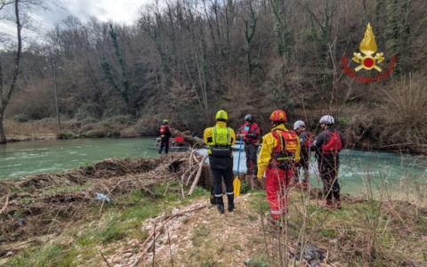 Ricerche per una persona dispersa a Ponte San Mauro, operazioni attive nell’Aniene