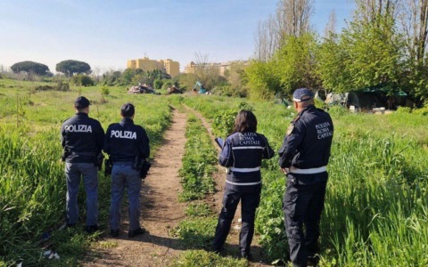 Rimozione di insediamenti abusivi al Prenestino: l’operazione di decoro