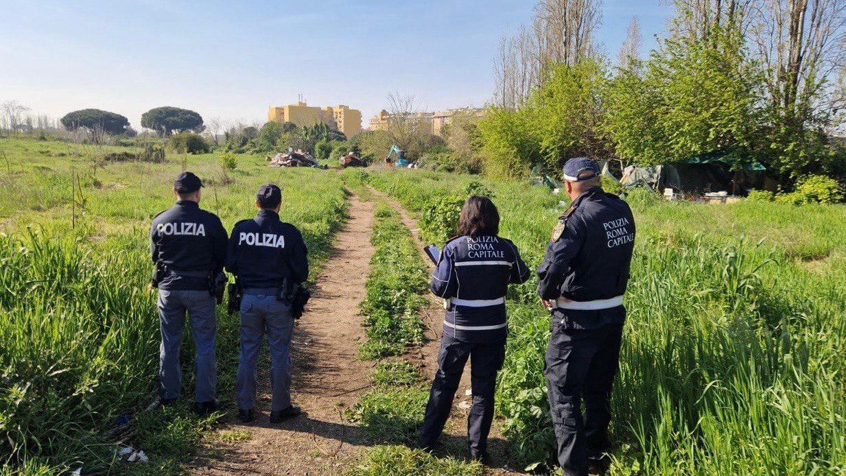 Rimozione di insediamenti abusivi al Prenestino: l’operazione di decoro