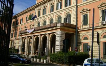 Rinviata la chiusura del centro pasti al Policlinico Umberto I, salvati 90 posti di lavoro