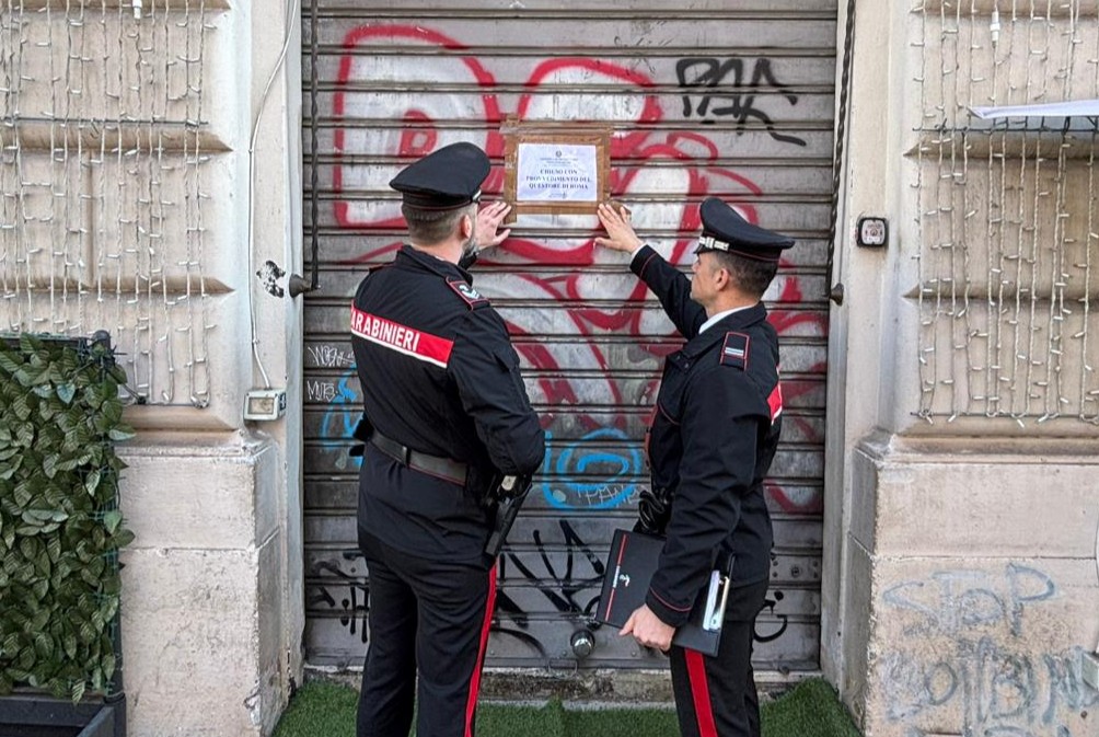 Sospensione della licenza di un locale in via Cavour per 15 giorni