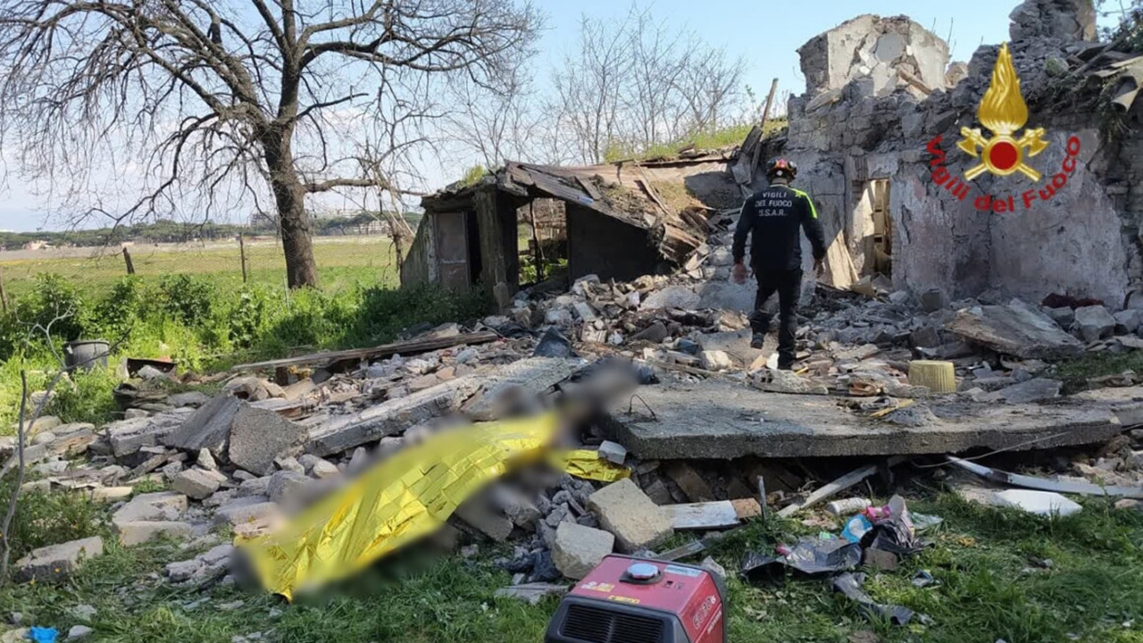 Tragedia a Roma: esplode un casolare, due anarchici perdono la vita