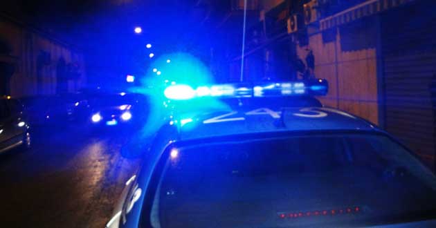 Un giovane di 25 anni perde la vita in un incidente con un’auto in sosta