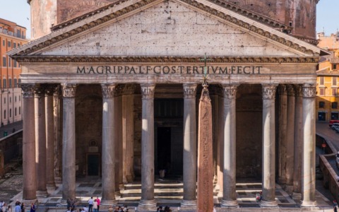 Aumenti per l’accesso al Pantheon: il biglietto passa da 5 a 7 euro