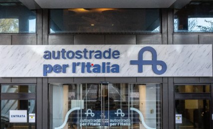 Chiusura notturna sulla A1 Milano-Napoli tra A24 e Diramazione Roma Nord