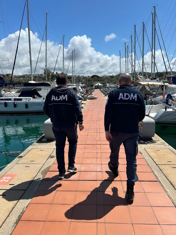 Denunciati due soggetti per evasione IVA da 580 mila euro