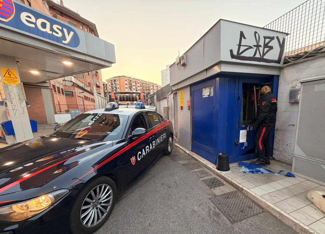 Due arresti per tentato furto in un’area di servizio al Quadraro