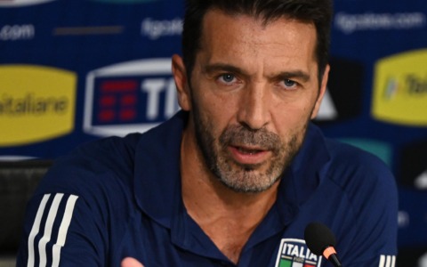 Gianluigi Buffon annuncia le dimissioni dalla Figc