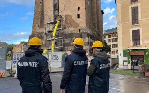 Messa in sicurezza della Torre dei Conti entro aprile