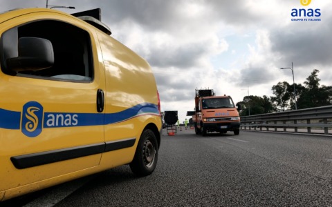 Riapertura del GRA all’uscita Cassia dopo incendio auto