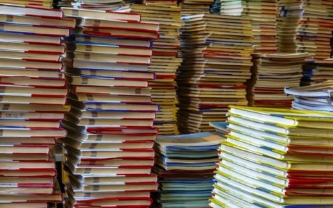 Rocca annuncia 35 milioni in più per le borse di studio: «Tutti gli idonei riceveranno il contributo»