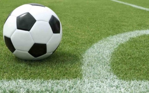 Roma e Atalanta pareggiano 1-1: Hermoso risponde a Krstovic