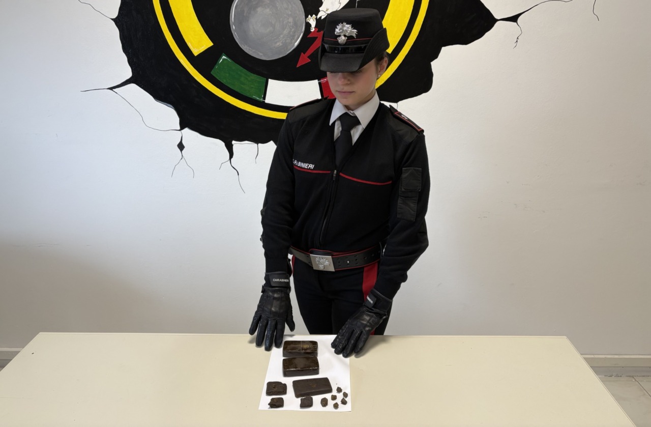 Un giovane arrestato per spaccio nel centro di Nettuno
